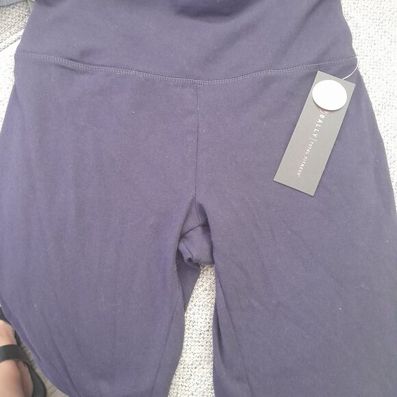 Bally Total Fitness Pants - Picture 1 of 4
